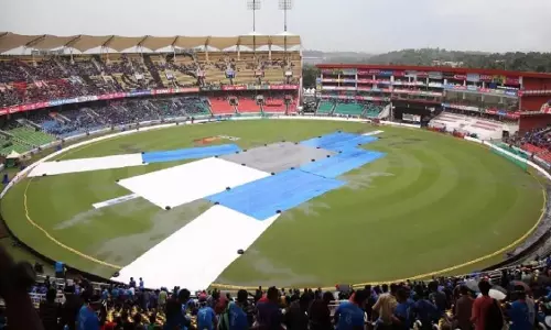बारिश फैंस के खेल का मजा किरकिरा कर सकती बारिश फैंस के खेल का मजा किरकिरा कर सकती