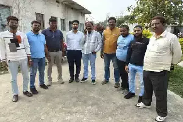 Lohardaga: अंजुमन हॉस्पिटल में निशुल्क जांच व चिकित्सा शिविर का आयोजन Lohardaga: अंजुमन हॉस्पिटल में निशुल्क जांच व चिकित्सा शिविर का आयोजन