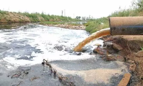 Ludhiana: ग्रामीणों ने सिंचाई के लिए प्रदूषित पानी छोड़ने के कदम का विरोध किया Ludhiana: ग्रामीणों ने सिंचाई के लिए प्रदूषित पानी छोड़ने के कदम का विरोध किया
