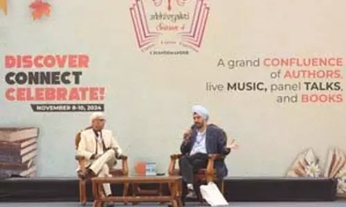 चंडीमंदिर में AWWA का साहित्य उत्सव सकारात्मकता के साथ संपन्न हुआ चंडीमंदिर में AWWA का साहित्य उत्सव सकारात्मकता के साथ संपन्न हुआ