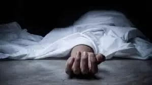 Jhansi: उठी थी डोली और आगरा लौटते समय मायके में ली अंतिम सांस Jhansi: उठी थी डोली और आगरा लौटते समय मायके में ली अंतिम सांस