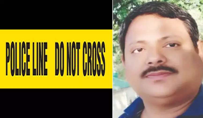 OMG! होटल में प्रोफेसर के साथ क्या हुआ? जानकारी मिलते ही पहुंच गई पुलिस OMG! होटल में प्रोफेसर के साथ क्या हुआ? जानकारी मिलते ही पहुंच गई पुलिस