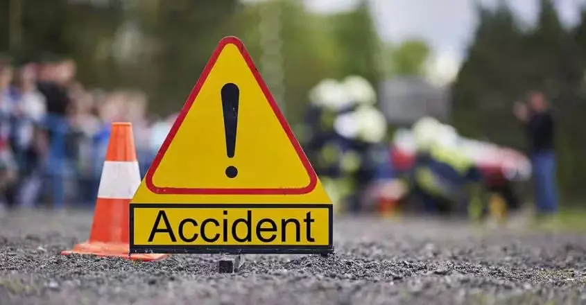 KERALA : मलप्पुरम में कार की टक्कर से सात वर्षीय बच्चे की मौत KERALA : मलप्पुरम में कार की टक्कर से सात वर्षीय बच्चे की मौत
