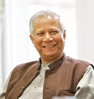 Dhaka : बांग्लादेशी अंतरिम सरकार के तीन और सलाहकारों ने शपथ ली Dhaka : बांग्लादेशी अंतरिम सरकार के तीन और सलाहकारों ने शपथ ली