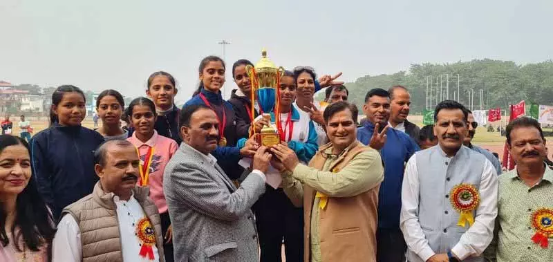 Neha और कृषभ राज्य स्तरीय प्रतियोगिता में सर्वश्रेष्ठ एथलीट चुने गए Neha और कृषभ राज्य स्तरीय प्रतियोगिता में सर्वश्रेष्ठ एथलीट चुने गए