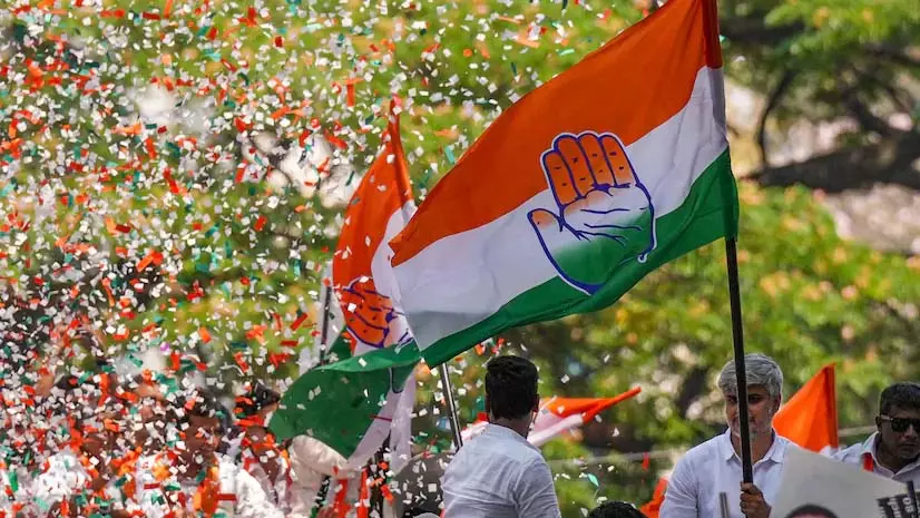 शिवाजीनगर-पार्वती विधानसभा में बागी कांग्रेस को कांग्रेस की ओर से नोटिस शिवाजीनगर-पार्वती विधानसभा में बागी कांग्रेस को कांग्रेस की ओर से नोटिस