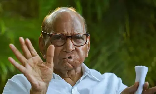 सरकार को किसानों की समस्याओं की चिंता नहीं, उसे सत्ता से हटा देना चाहिए: Sharad Pawar
