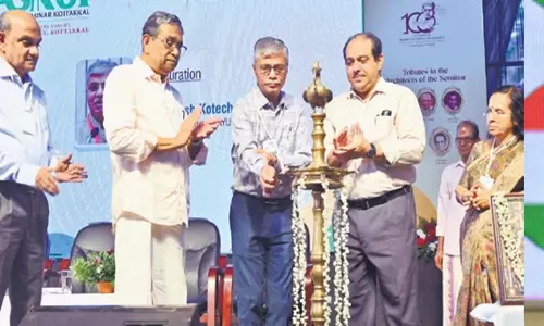 Kerala: आयुर्वेद को छद्म विज्ञान कहने वालों का एजेंडा रहस्यमय Kerala: आयुर्वेद को छद्म विज्ञान कहने वालों का एजेंडा रहस्यमय