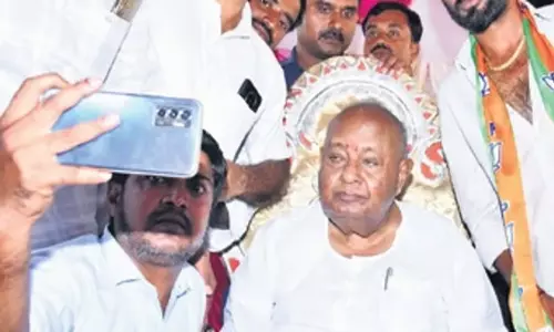 Karnataka: उपचुनाव के बाद कांग्रेस गारंटी देना बंद कर देगी: एचडी देवेगौड़ा Karnataka: उपचुनाव के बाद कांग्रेस गारंटी देना बंद कर देगी: एचडी देवेगौड़ा
