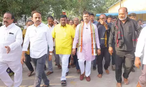 Andhra: अनाकापल्ली रेलवे स्टेशन का नया स्वरूप तैयार किया जाएगा Andhra: अनाकापल्ली रेलवे स्टेशन का नया स्वरूप तैयार किया जाएगा