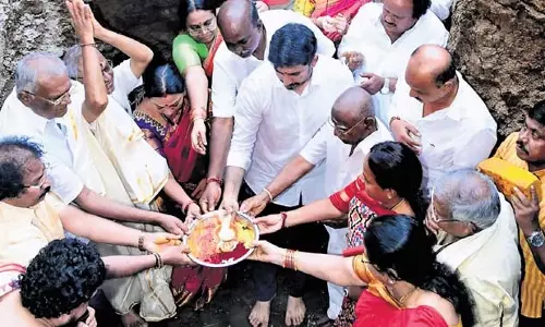 Minister Lokesh: आंध्र प्रदेश सरकार बुनकरों का उत्थान सुनिश्चित करेगी Minister Lokesh: आंध्र प्रदेश सरकार बुनकरों का उत्थान सुनिश्चित करेगी