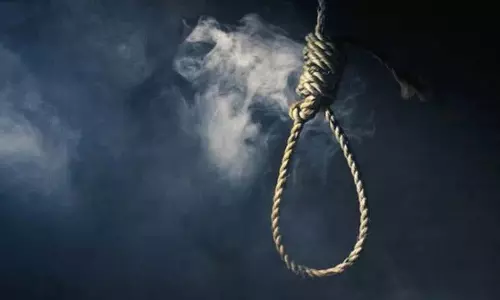 RGUKT-Basar का छात्र छात्रावास में फंदे से लटका मिला