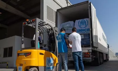 Dubai ह्यूमैनिटेरियन ने लेबनान में संघर्ष-विस्थापित लोगों के लिए UNHCR से राहत सामग्री जुटाई
