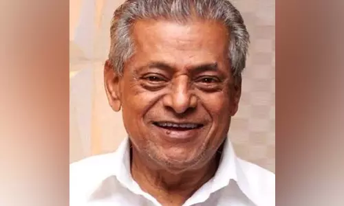 दिग्गज अभिनेता Delhi Ganesh का वायुसेना सम्मान के साथ अंतिम संस्कार किया गया दिग्गज अभिनेता Delhi Ganesh का वायुसेना सम्मान के साथ अंतिम संस्कार किया गया