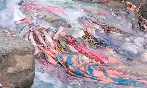 Himachal: सिंचाई के लिए पानी की कमी को लेकर किसानों का प्रदर्शन