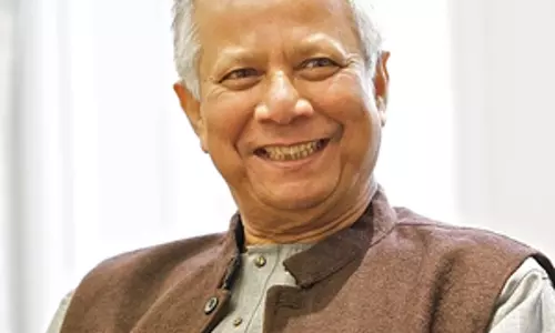 Dhaka : बांग्लादेशी अंतरिम सरकार के तीन और सलाहकारों ने शपथ ली