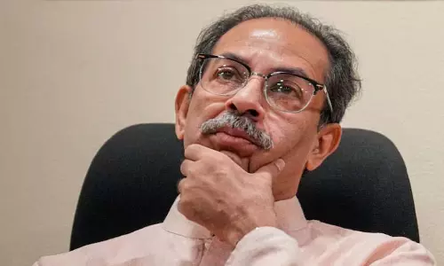 तो माविया कार्यकर्ता फडणवीस, अजित पवार के बैग की जांच करेंगे: Uddhav