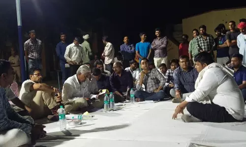 Jalore: जिला कलेक्टर मंगलवार को कांबा में करेंगे रात्रि चौपाल Jalore: जिला कलेक्टर मंगलवार को कांबा में करेंगे रात्रि चौपाल