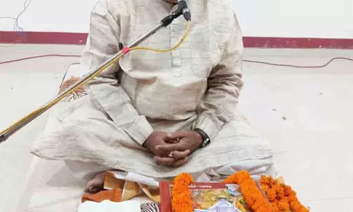 भरत से हमें त्याग,संयम व धैर्य की शिक्षा मिलती है: Triyugi Narayan Mani भरत से हमें त्याग,संयम व धैर्य की शिक्षा मिलती है: Triyugi Narayan Mani
