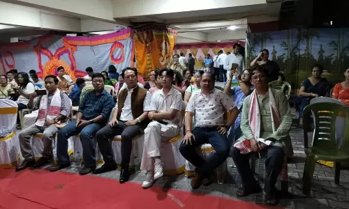 Assam : असमिया प्रवासी समुदाय ने चेन्नई में भाषा और सांस्कृतिक प्रतीक का जश्न मनाया
