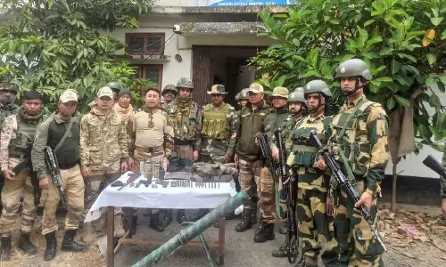 Manipur के उतांगपोकपी में सुरक्षाकर्मियों ने अत्याधुनिक हथियार जब्त
