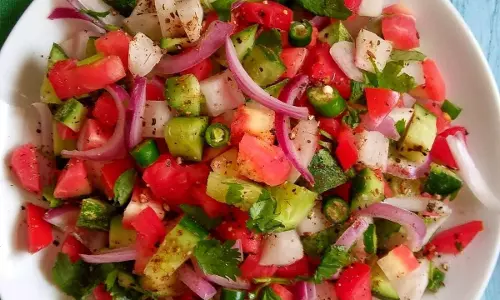 मसालेदार कचुम्बर रेसिपी