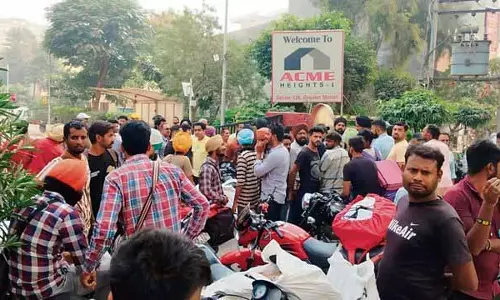 Mohali सोसाइटी में डिलीवरी बॉय के साथ झड़प में फ्लैट मालिक ने तलवार निकाली