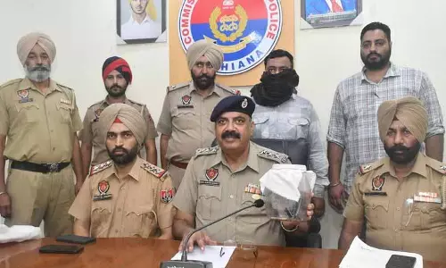 Ludhiana: जूता व्यापारी पर हमले के मामले में तीसरा संदिग्ध गिरफ्तार Ludhiana: जूता व्यापारी पर हमले के मामले में तीसरा संदिग्ध गिरफ्तार