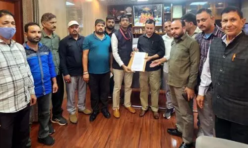 Jammu: ताराकोट-सांझीछत रोपवे परियोजना के पूरा होने के लिए स्थानीय रैली