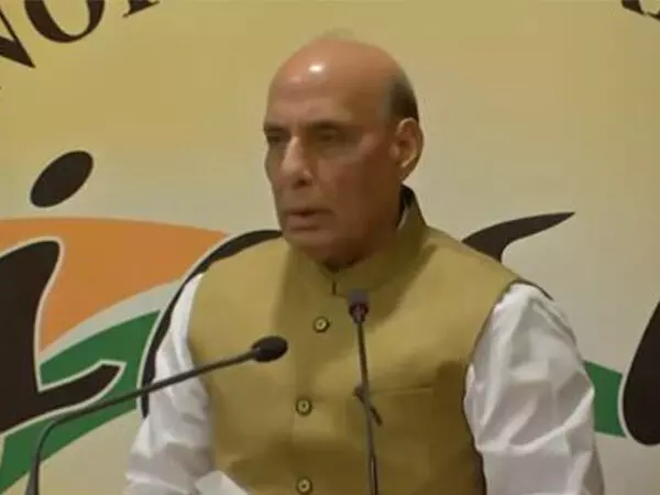 Rajnath Singh ने ग्रे जोन के युग, हाइब्रिड युद्ध से निपटने के लिए अनुकूली रक्षा पर जोर दिया