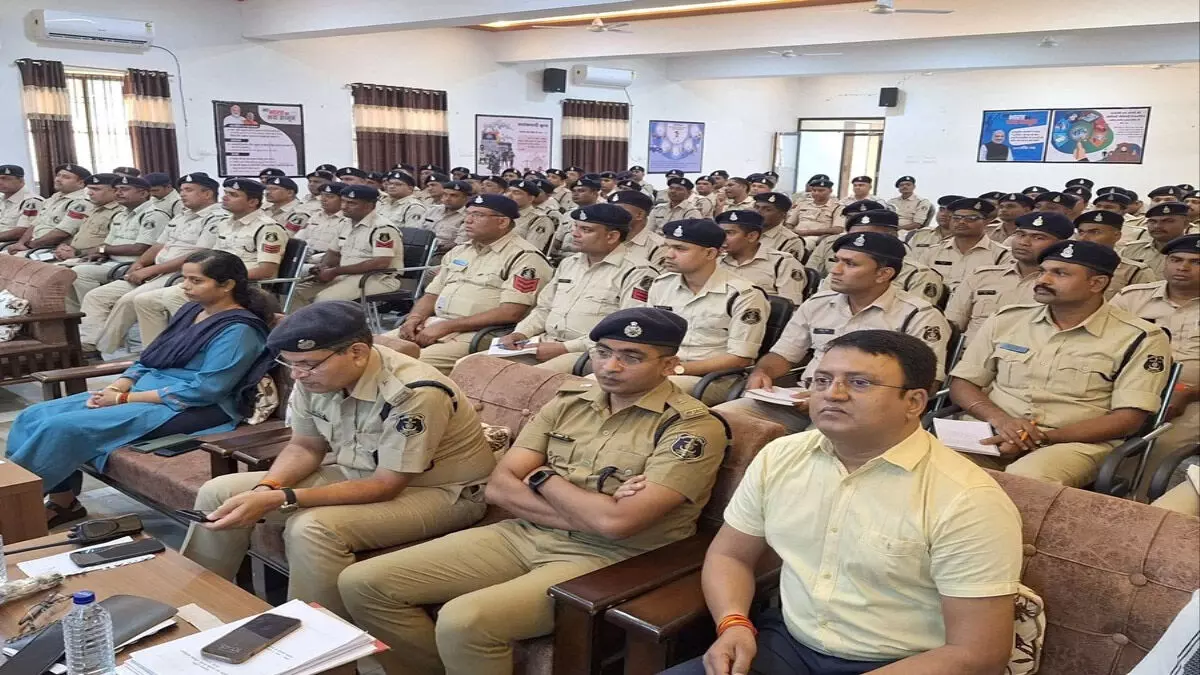 बिलासपुर में पुलिस जवानों के लिए रेंज स्तरीय प्रशिक्षण कार्यशाला का आयोजन