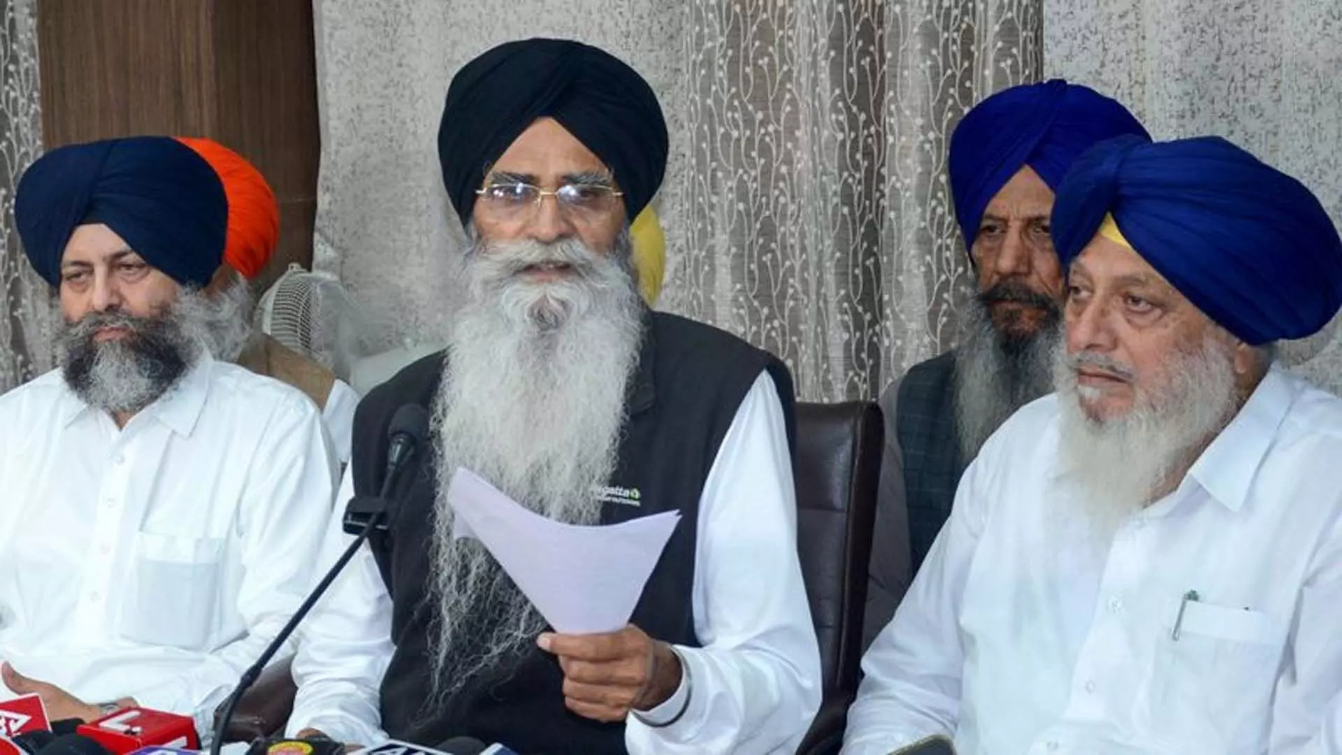 SGPC ने कर्मचारियों पर ‘कृपाण’ प्रतिबंध को संबोधित करने के लिए पैनल का गठन किया