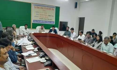 Haryana: अंबाला सांसद ने विभिन्न कल्याणकारी कार्यक्रमों की प्रगति की समीक्षा की Haryana: अंबाला सांसद ने विभिन्न कल्याणकारी कार्यक्रमों की प्रगति की समीक्षा की