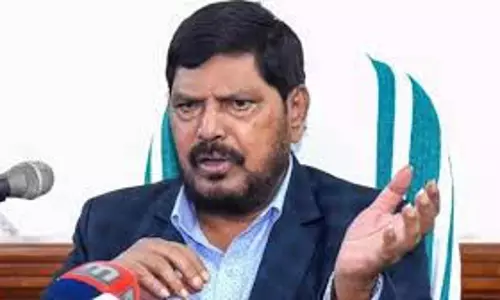 राहुल गांधी का बापचा बापचा बाप भी संविधान नहीं बदल सकता : Ramdas Athawale राहुल गांधी का बापचा बापचा बाप भी संविधान नहीं बदल सकता : Ramdas Athawale
