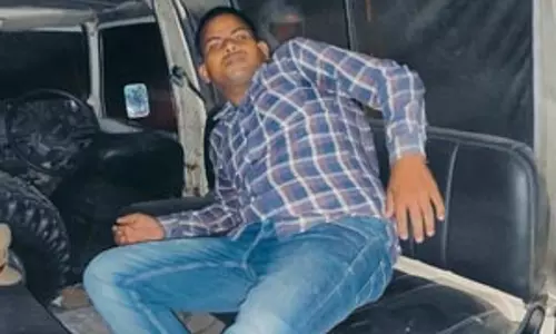 चेकिंग के दौरान पुलिस पर फायरिंग करने वाला अपराधी गिरफ्तार चेकिंग के दौरान पुलिस पर फायरिंग करने वाला अपराधी गिरफ्तार