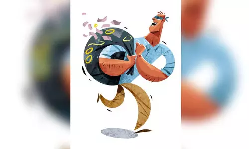 Odisha: ओडिशा के जाजपुर में पोस्टमास्टर 50 लाख रुपये हड़पने के आरोप में फरार Odisha: ओडिशा के जाजपुर में पोस्टमास्टर 50 लाख रुपये हड़पने के आरोप में फरार