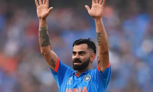 Virat Kohli ऑस्ट्रेलिया आगमन पर पहले पन्ने पर छाए