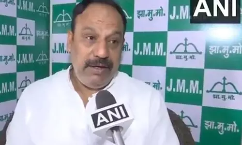 Jharkhand-West Bengal में प्रवर्तन निदेशालय की छापेमारी की जेएमएम नेता ने निंदा की Jharkhand-West Bengal में प्रवर्तन निदेशालय की छापेमारी की जेएमएम नेता ने निंदा की