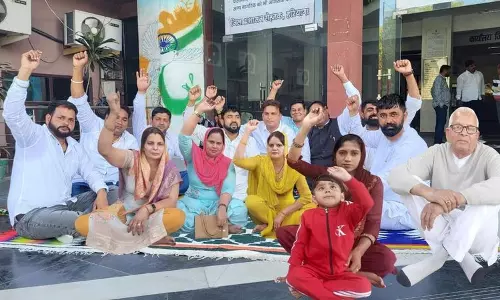 Haryana : जिला परिषद अध्यक्ष के खिलाफ अविश्वास प्रस्ताव पर बैठक स्थगित Haryana : जिला परिषद अध्यक्ष के खिलाफ अविश्वास प्रस्ताव पर बैठक स्थगित