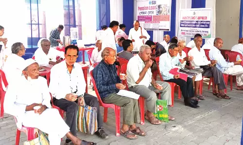 Assam : एसबीआई मंगलदाई शाखा ने जीवन प्रमाण पत्र जमा करने वाले पेंशनभोगियों के लिए Assam : एसबीआई मंगलदाई शाखा ने जीवन प्रमाण पत्र जमा करने वाले पेंशनभोगियों के लिए