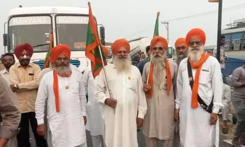 किसान यूनियनों ने MSP कटौती का विरोध किया, यात्रियों को परेशान किया गया