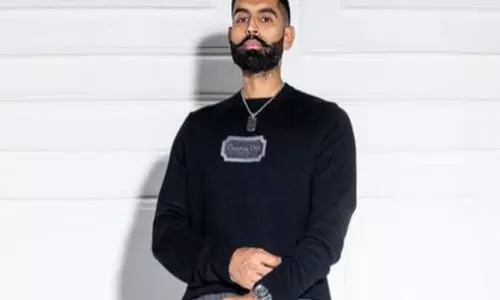 Parmish Verma ने नया गाना माई लाइफ बी लाइक लॉन्च किया Parmish Verma ने नया गाना माई लाइफ बी लाइक लॉन्च किया
