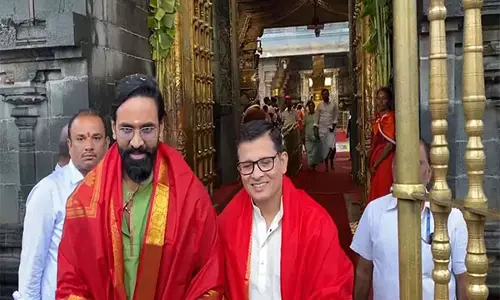 Vishnu Manchu ने तिरुमाला मंदिर में पूजा-अर्चना की