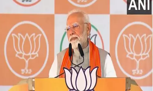 PM Modi ने आदिवासी एकता पर जोर दिया, कांग्रेस पर आदिवासी समुदाय को बांटने का आरोप लगाया