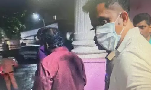 Forensic Report: ओमप्रकाश के कमरे में कोकीन की मौजूदगी की पुष्टि Forensic Report: ओमप्रकाश के कमरे में कोकीन की मौजूदगी की पुष्टि