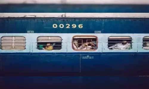 यात्री को चौंका दिया रेलवे ने, RAC के बाद टिकट हुआ वेटिंग, मिला ये जवाब