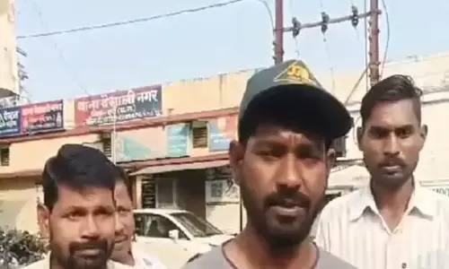थाने में घुसने पर बची जान, कार चालक ने की तलवार से हत्या करने की कोशिश