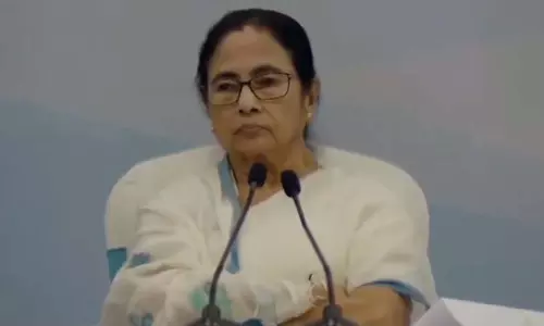 CM Mamata Banerjee: कृपया उपचुनाव में टीएमसी को वोट दें CM Mamata Banerjee: कृपया उपचुनाव में टीएमसी को वोट दें