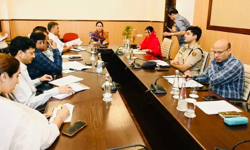 Jaipur: परकोटे में पार्किंग और यातायात सुव्यवस्थित करें -उपमुख्यमंत्री, दिया कुमारी Jaipur: परकोटे में पार्किंग और यातायात सुव्यवस्थित करें -उपमुख्यमंत्री, दिया कुमारी