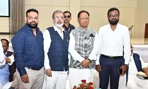 मुख्यमंत्री साय ने पत्रकारों के साथ मनाया दीवाली मिलन समारोह मुख्यमंत्री साय ने पत्रकारों के साथ मनाया दीवाली मिलन समारोह